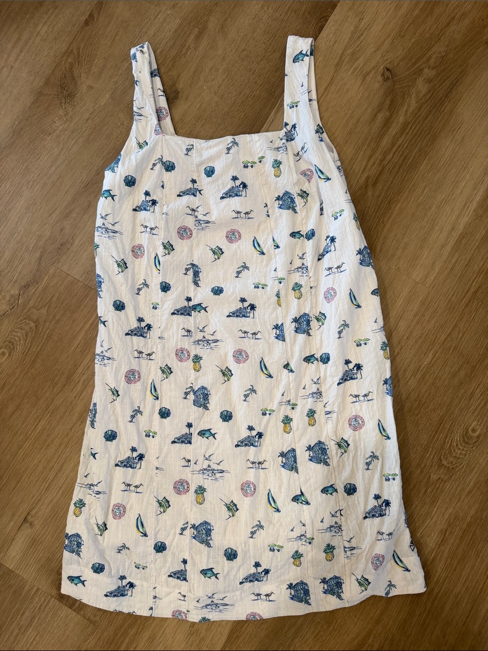 Vineyard Vines White Mini Dress with Blue and Green Island Print